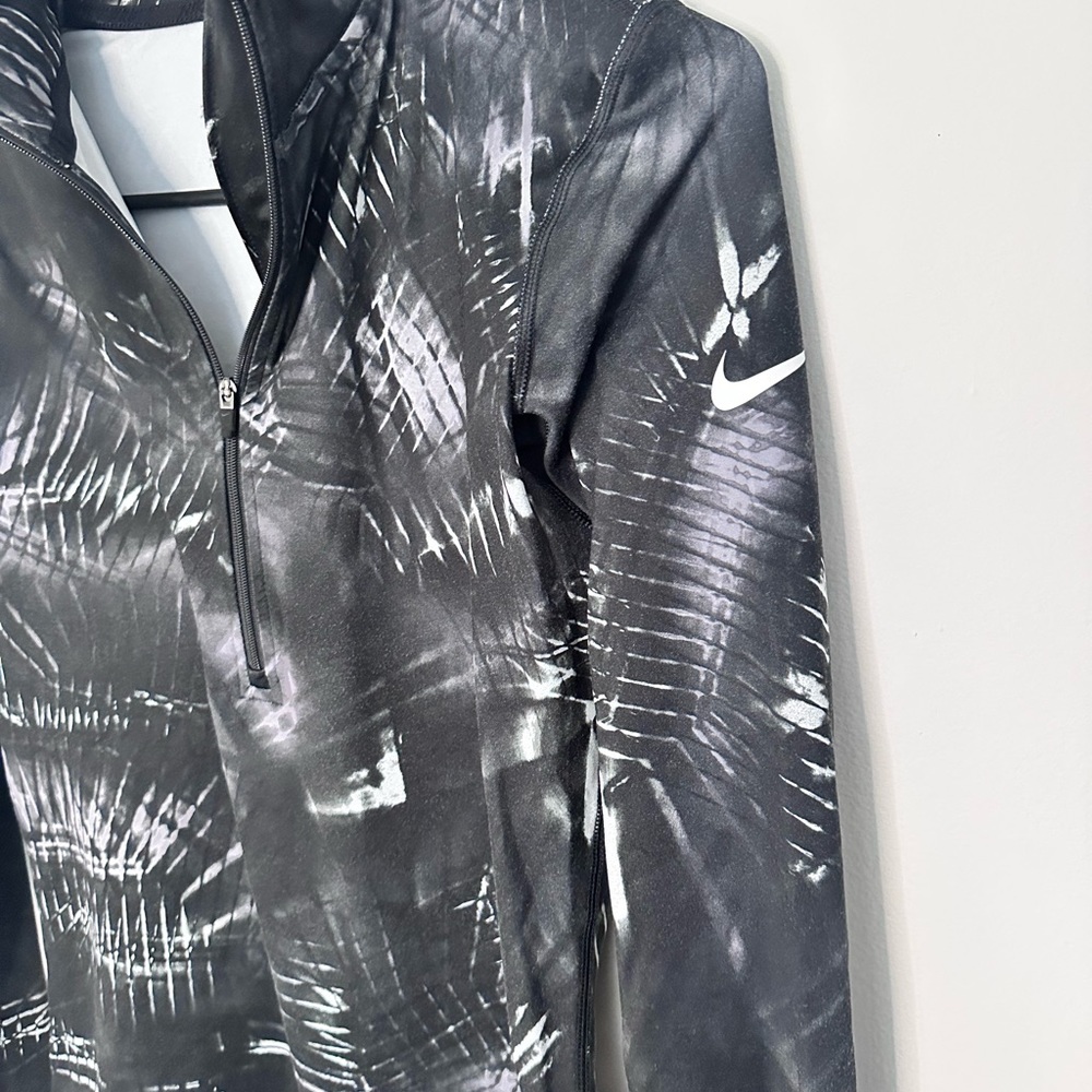 Nike Pro Jacket - Picture 3 of 3